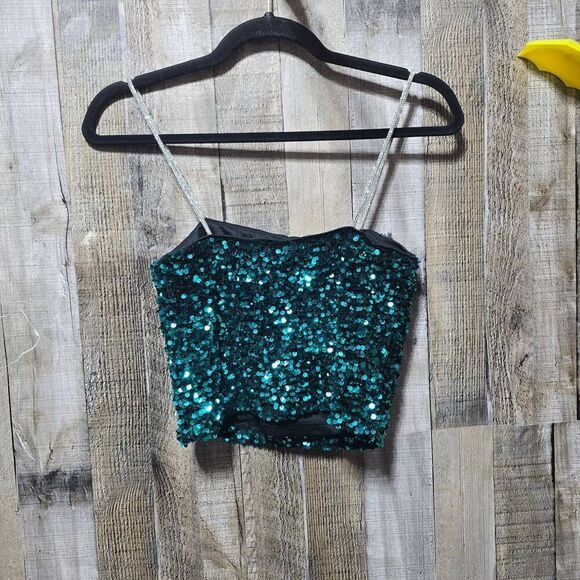Love On A Hanger Crop Top Small Green Sequin Bow Spaghetti Strap Sparkly Party - Picture 3 of 5
